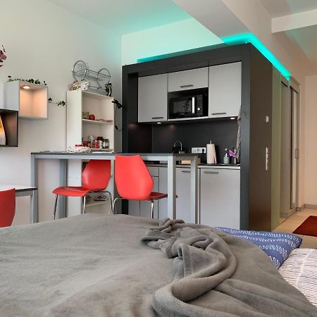 카를스루에 Exklusive WohlfüHloase By Rabe - Parkplatz & Free Netflix & Coffee-Bar 아파트 외부 사진